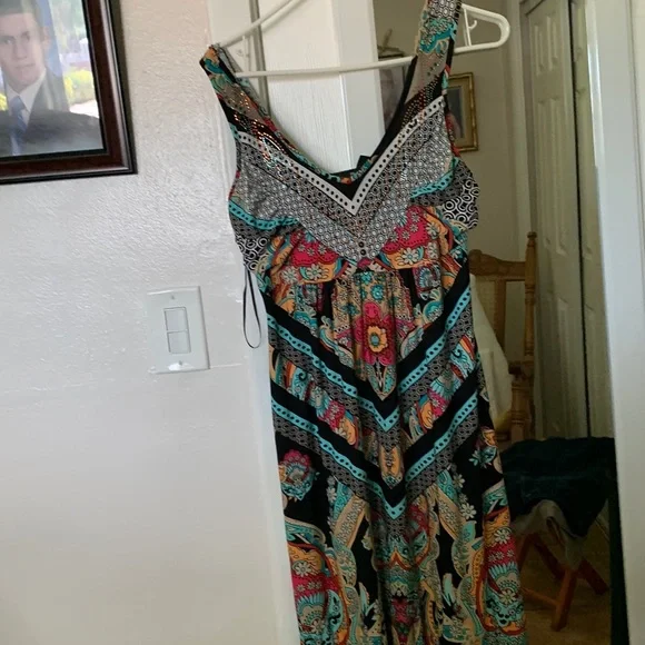Style & Co.,Pittie, size 8, 95 % Polyester, 5% Spandex exclusive of elastic  ,